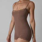 Hoopoe – Comfort and Practicality Seamless Lace Bodysuit