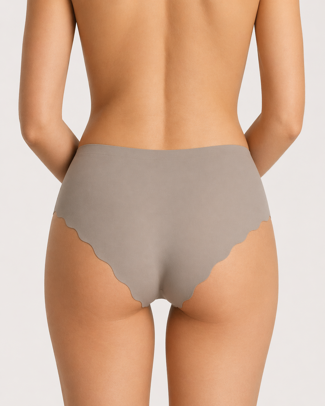 Barnacle-Seamless Mid-Rise Brief